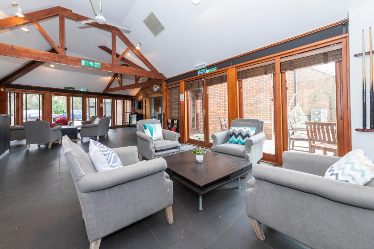 The Grange On Warbrook Estate Hotel Hook  Bagian luar foto